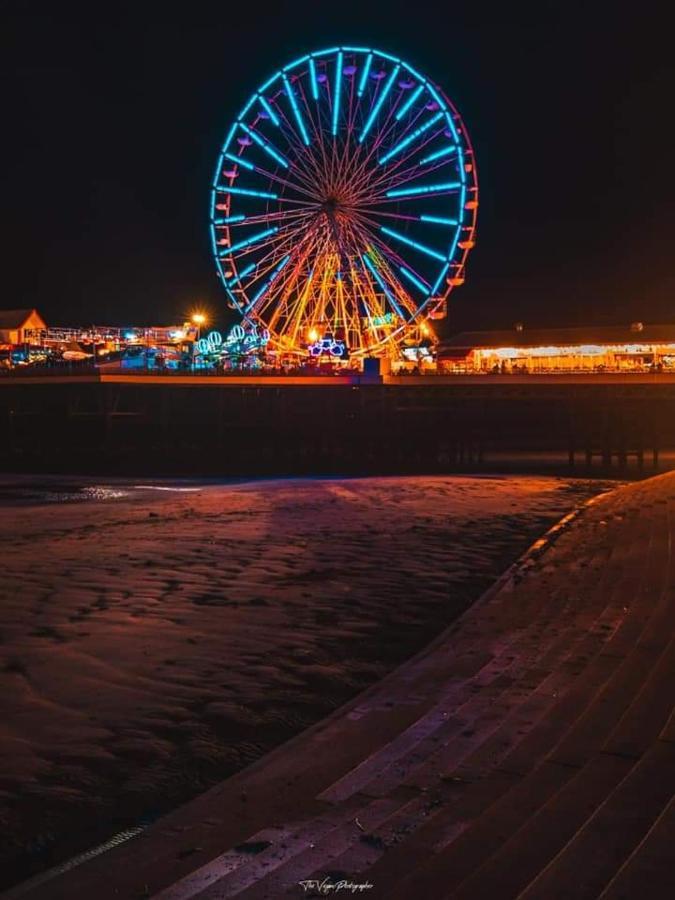 مبيت وإفطار بلاكبول The Rhyl المظهر الخارجي الصورة